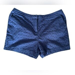 Ladies Boden Mid Rise Eyelet Lace Navy Blue Shorts Size 12